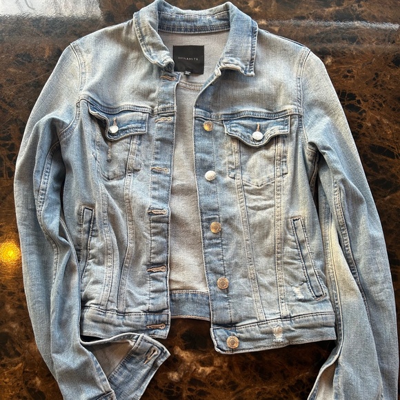 Jean Jacket - Picture 1 of 3